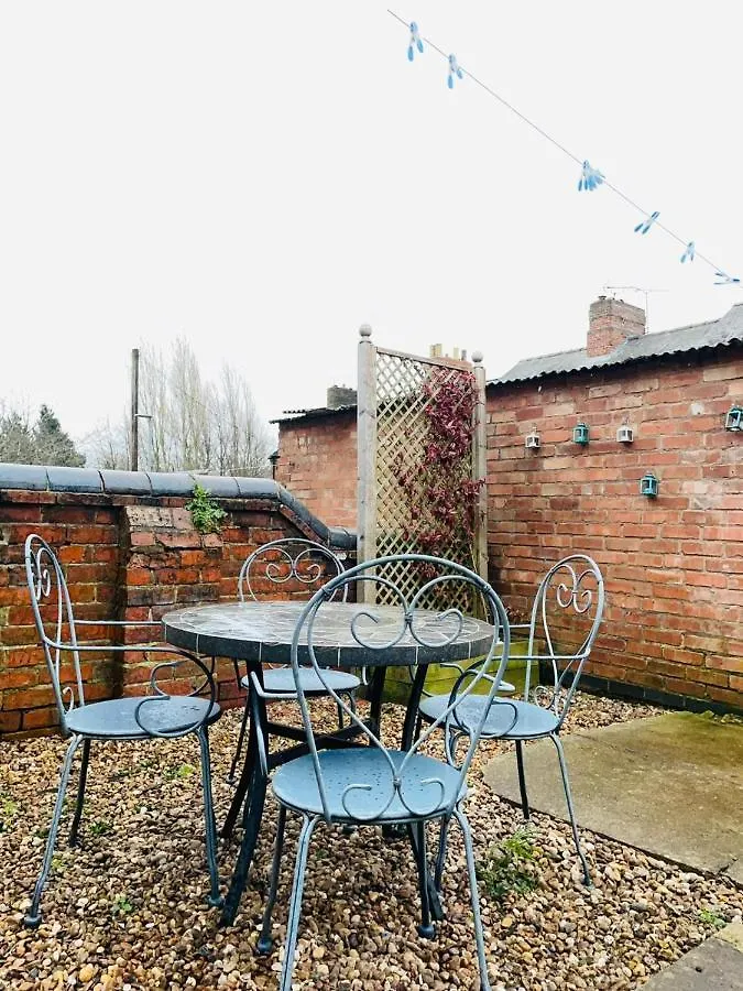 Holiday home Selston House, 3 Bedroom Cosy Cottage Home For Up To 6 Guests, Cul-De-Sac On Private Road Nottingham