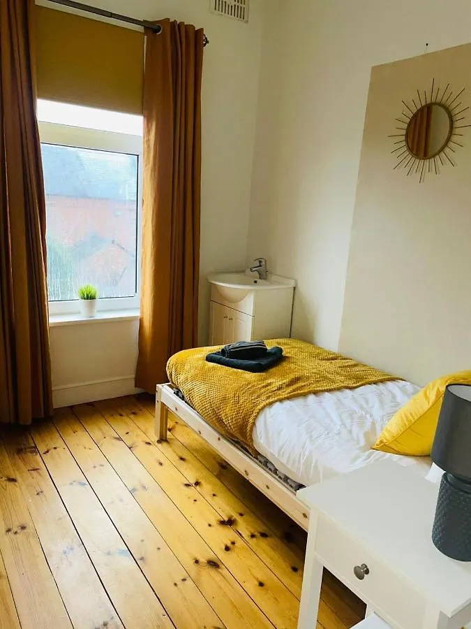 Selston House, 3 Bedroom Cosy Cottage Home For Up To 6 Guests, Cul-De-Sac On Private Road Nottingham 0*,  United Kingdom